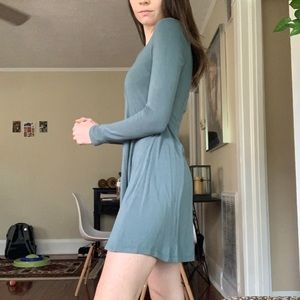 Charlotte Russe XS teal long sleeve shift dress